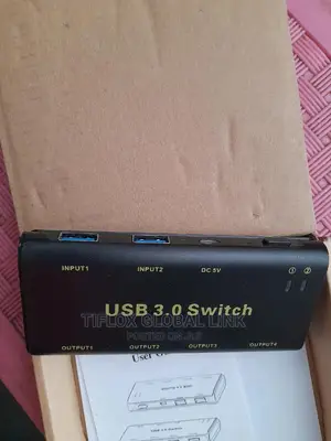 USB 3.0 Switch/Selector 2in 4out