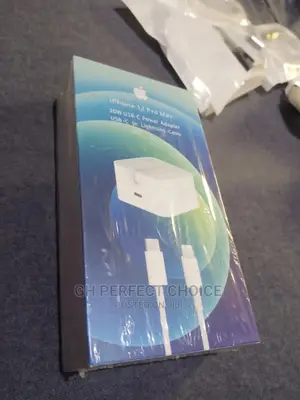 Top Est Type C iPhone Charger 3 Pin