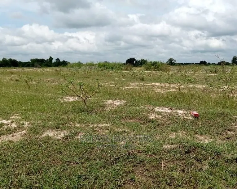 Superlative and Perfect Lands for Sale