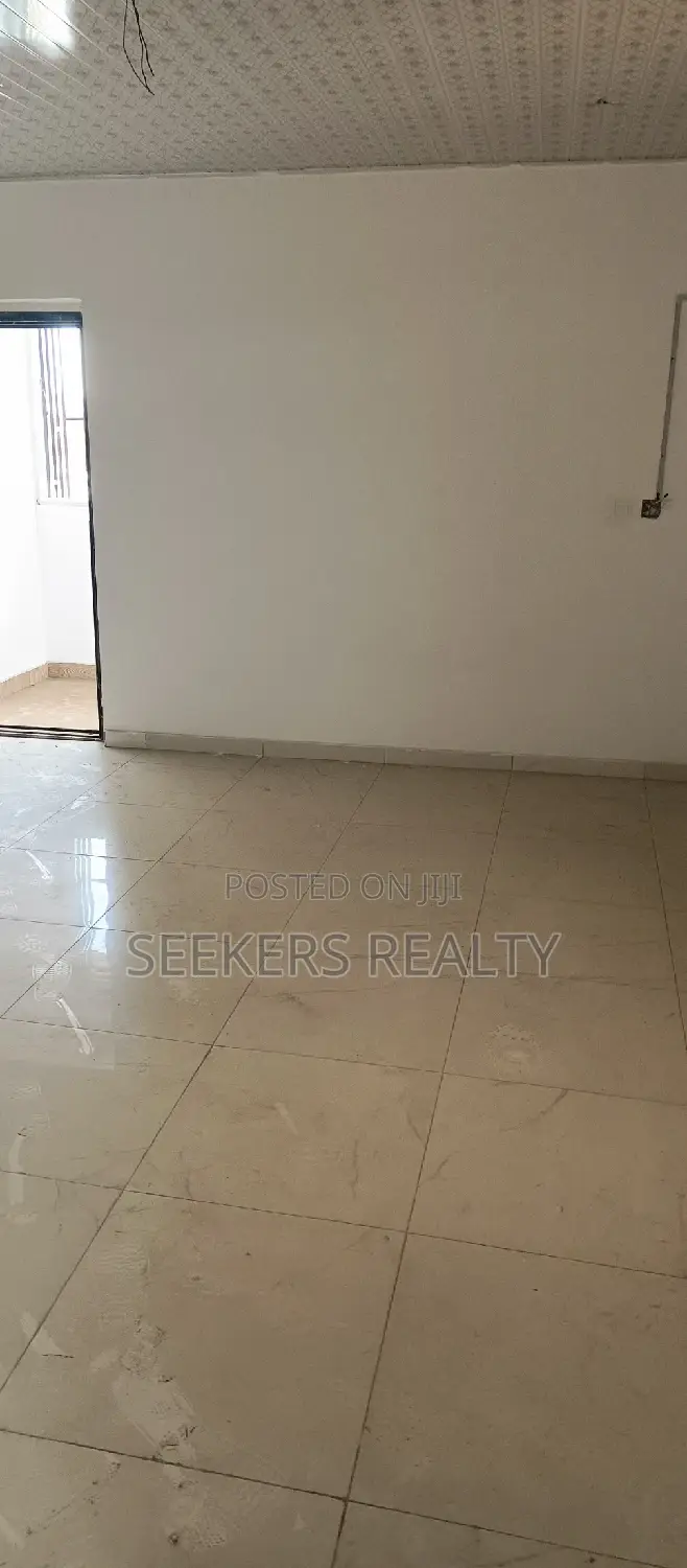 3bdrm Apartment in Seekers Realty, Osu for rent