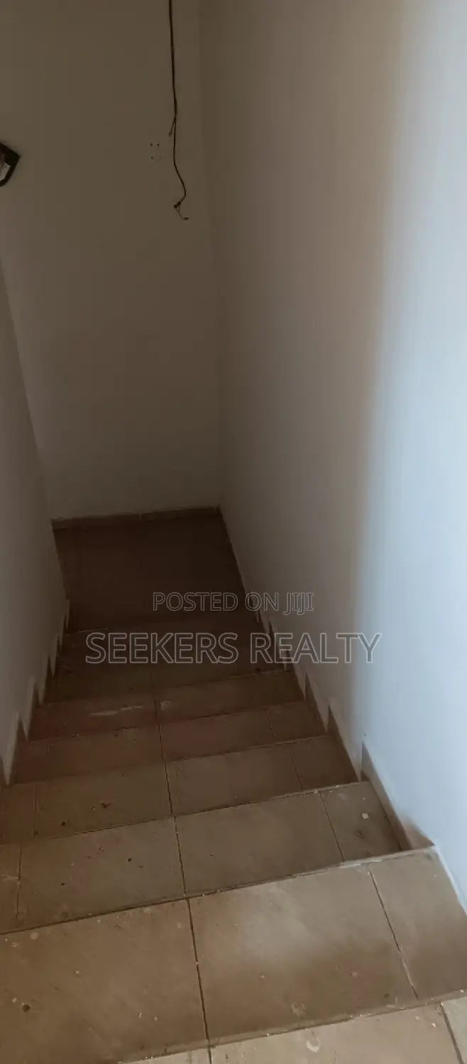 3bdrm Apartment in Seekers Realty, Osu for rent