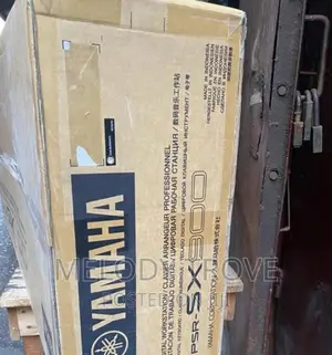 Yamaha PSR-Sx900 Digital Workstation/Arranger Keyboard