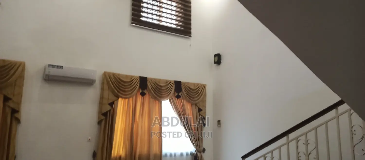 4bdrm Apartment in Paraku Estete, Pillar 2 for rent