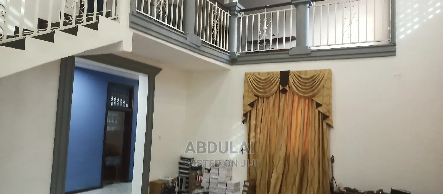 4bdrm Apartment in Paraku Estete, Pillar 2 for rent