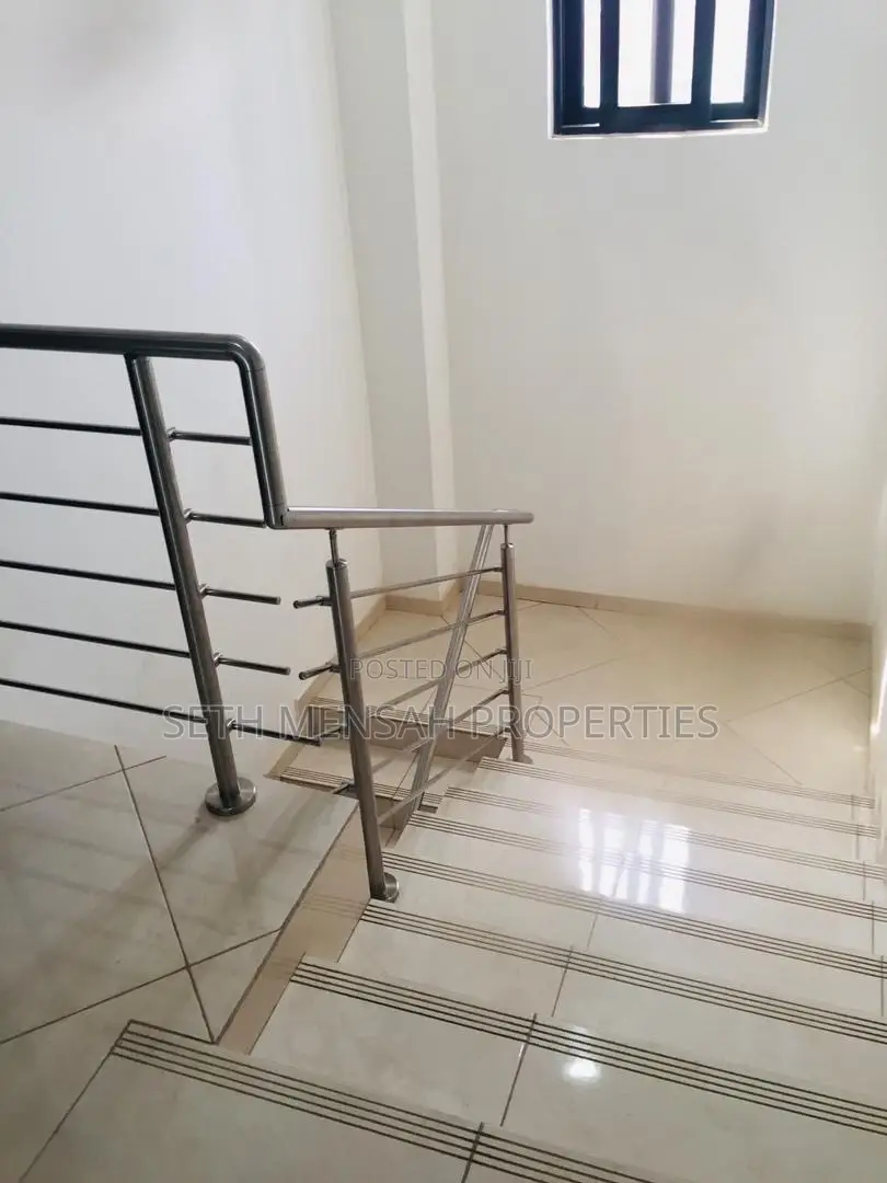 Furnished 4bdrm House in 4 Bedroom House for for Rent