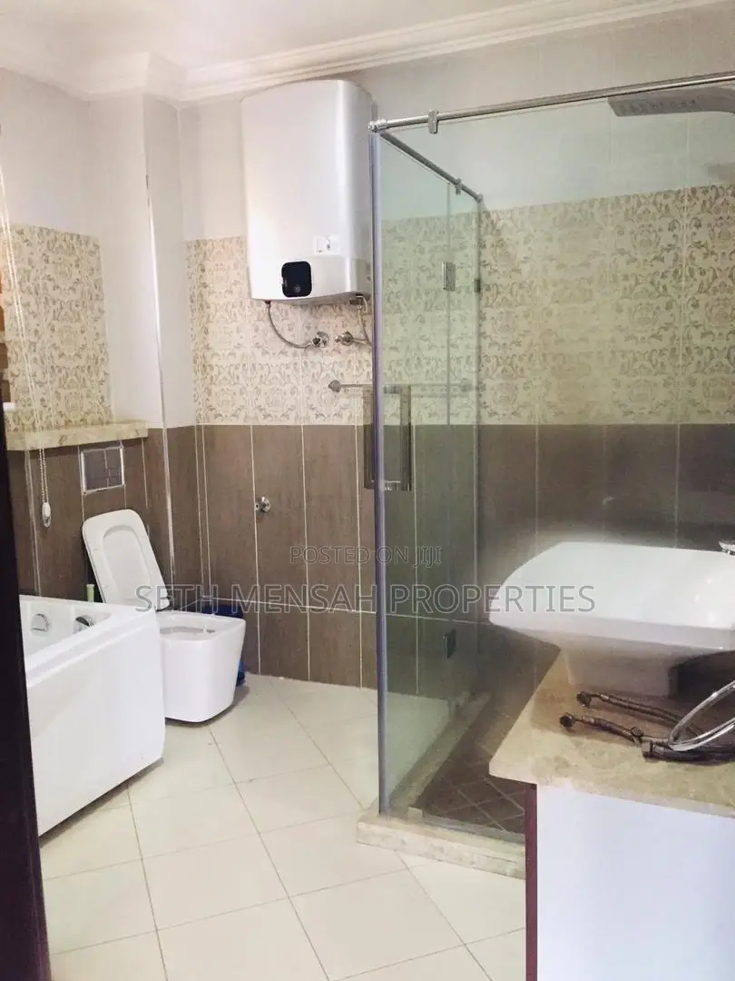 Furnished 4bdrm House in 4 Bedroom House for for Rent