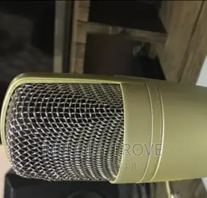 Behringer C-1 Large Diaphragm Studio Condenser Microphone