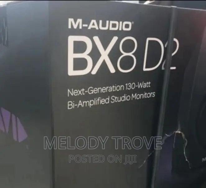 M-Audio BX8 D2 Bi-Amplified Studio Monitors