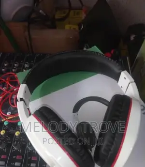 Behringer Hpx-7000 Monitor Headphones