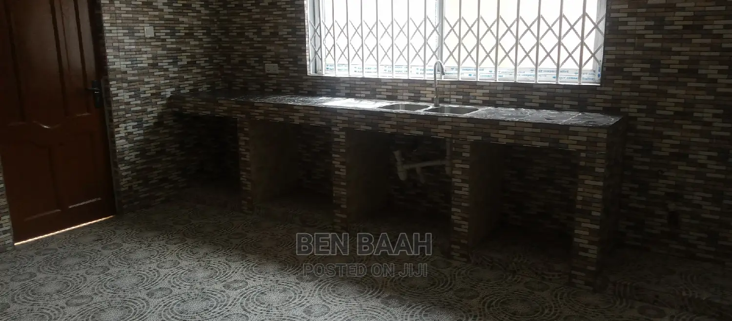 2bdrm Apartment in Ben Properties, ECOMOG for rent