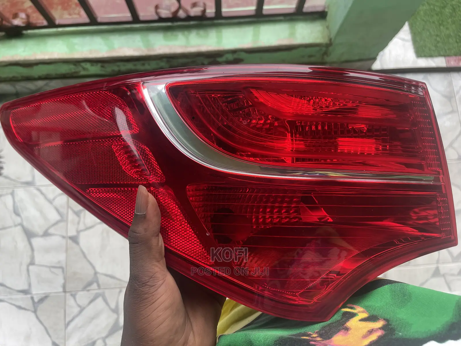 2013-2016 Hyundai Santa Fe Tail Light Assembly
