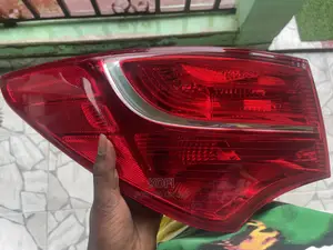 2013-2016 Hyundai Santa Fe Tail Light Assembly