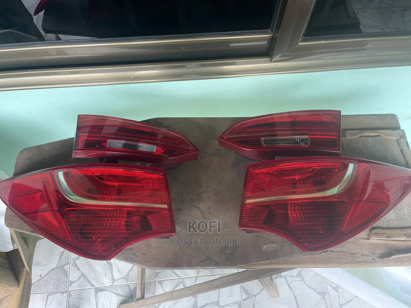 2013-2016 Hyundai Santa Fe Tail Light Assembly