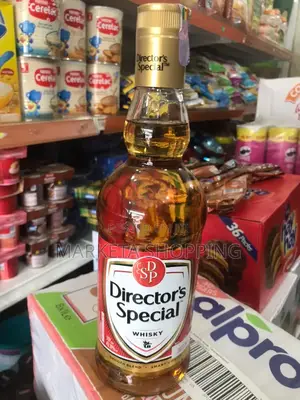 Director's Special Whisky 750ml