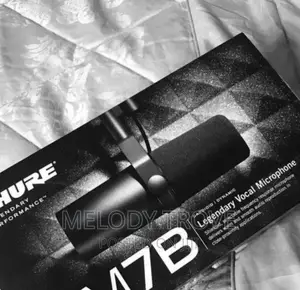Shure Sm 7B Vocal Dynamic Microphone (Studio Microphone)