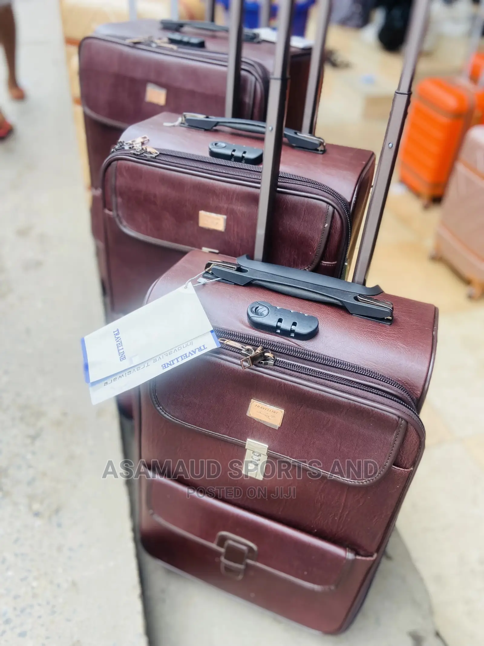 Set of Leather Travelling Bags at Cool Price