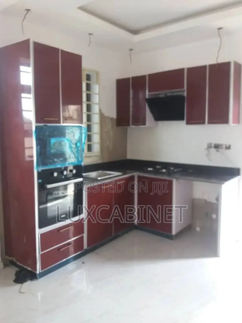 High Quality Kitchen Cabinets