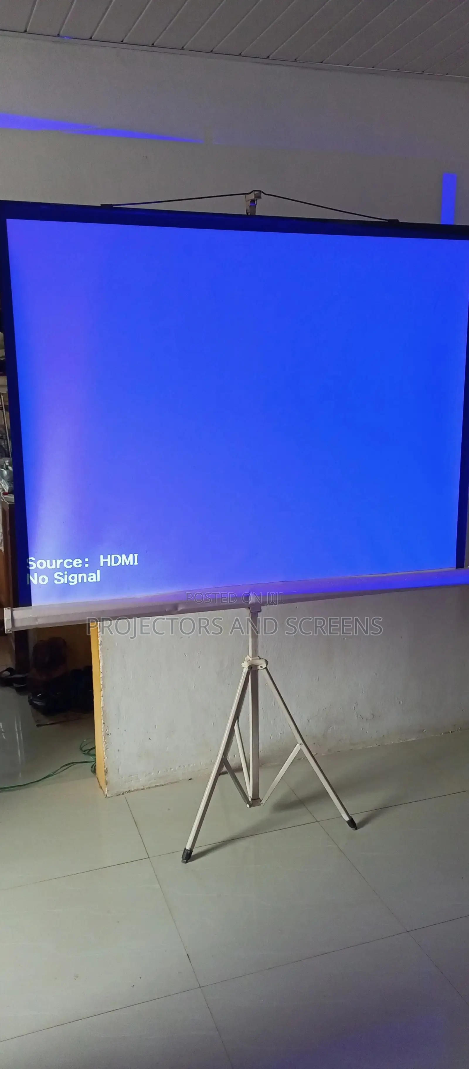 Projector and Screen Rent(Amount Per Use/Day