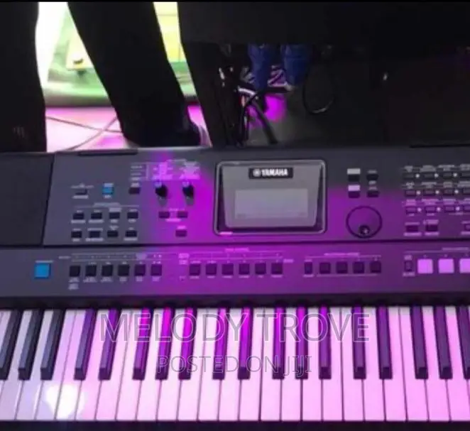 Yamaha Psr-473