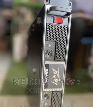 Peavey Cs4000 Professional Power Amplifier