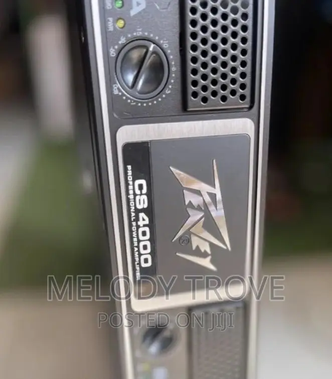 Peavey Cs4000 Professional Power Amplifier