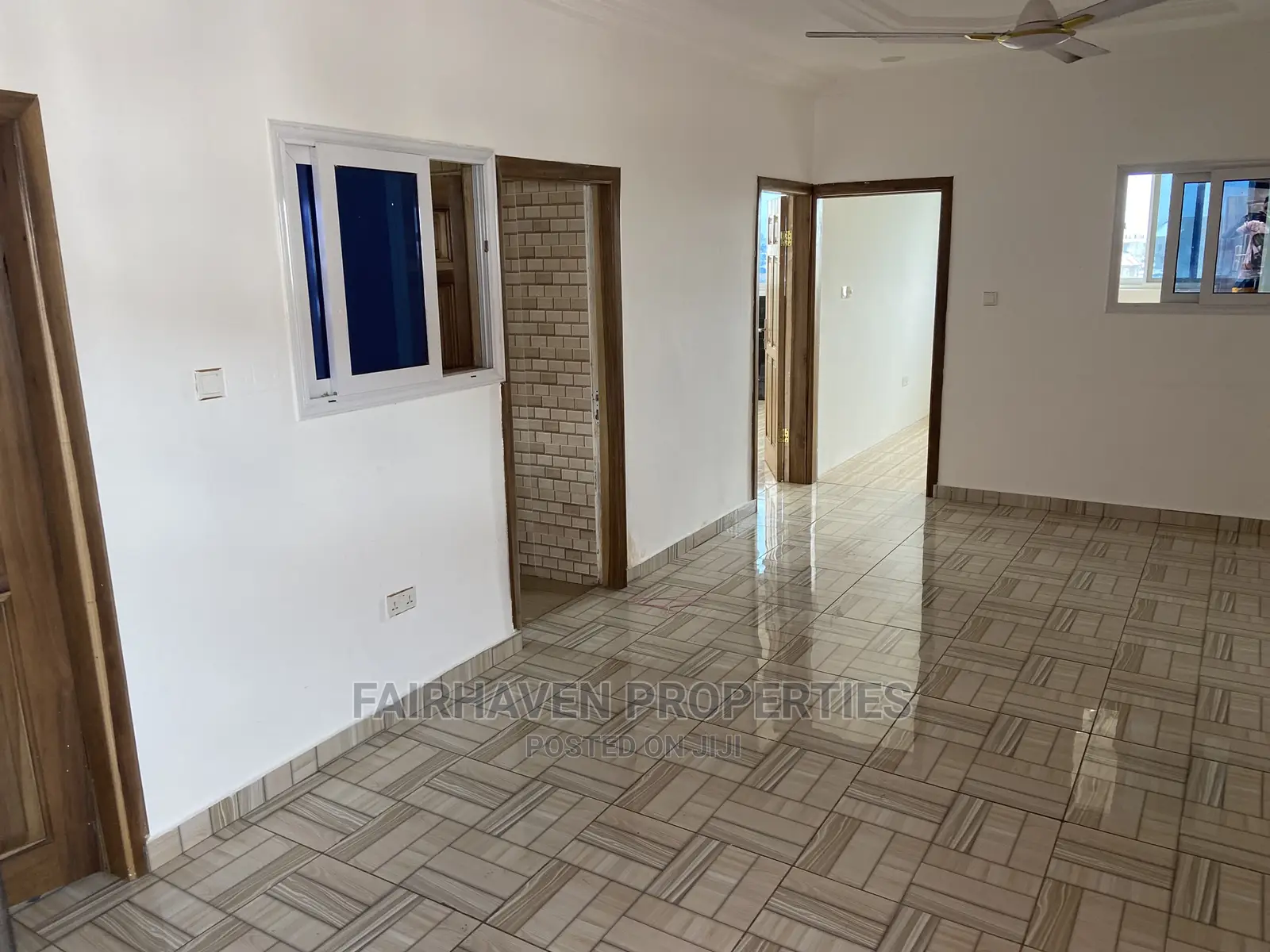 2bdrm Apartment in Tseaddo / Trade Fair, Accra Metropolitan for rent