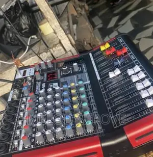 Super Multi 6 Channel Powered Mixer