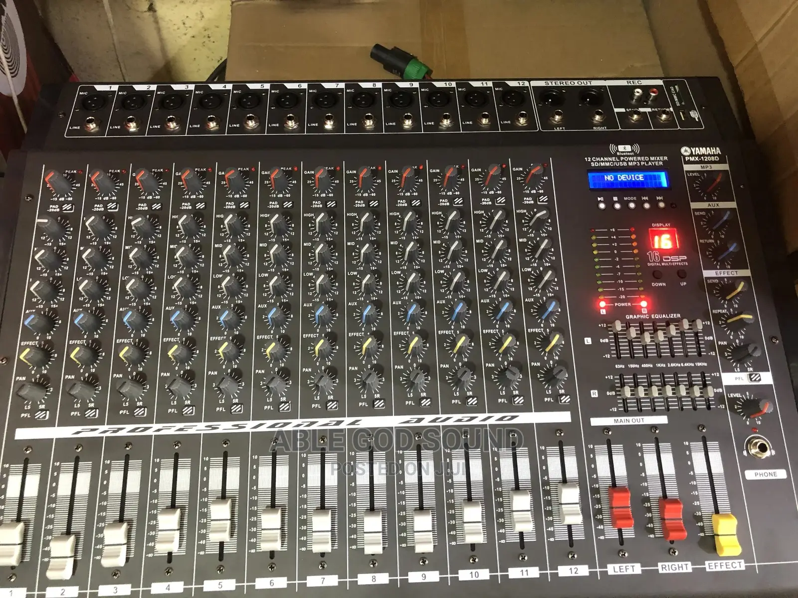 12 Channels Yamaha Power Mixer