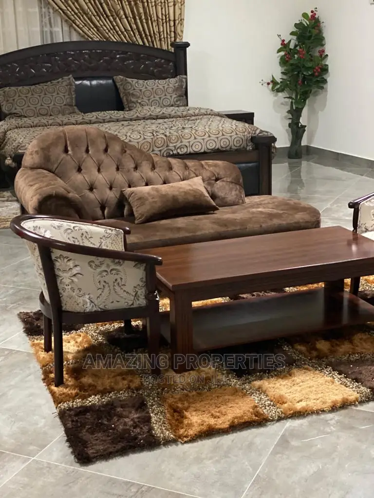 Furnished 6bdrm House in 6 Bedrooms Fully for Sale