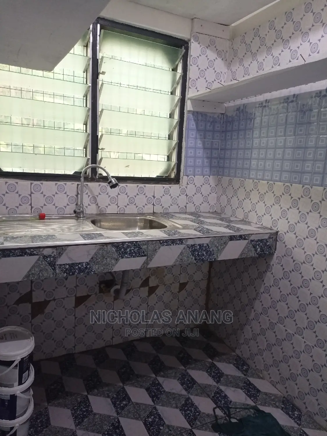 1bdrm House in The Dorns Properties, New Town for rent