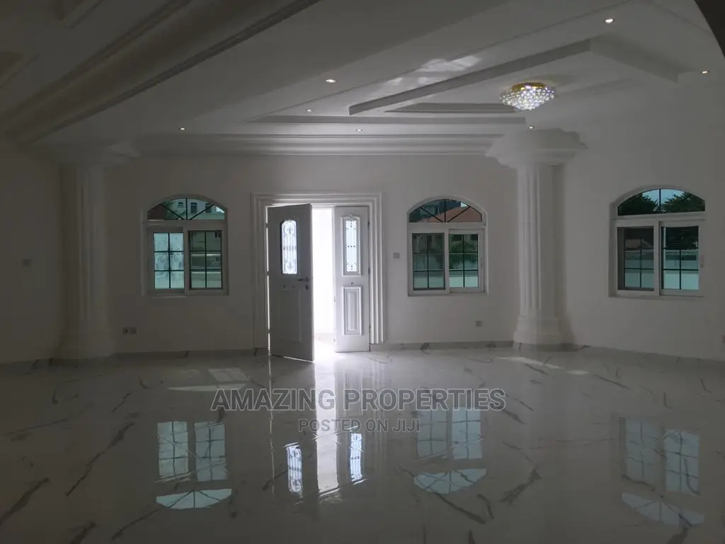 5bdrm House in East Legon for Sale