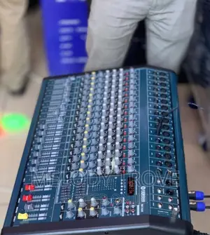 16 Channel Bi-Powered Mixer
