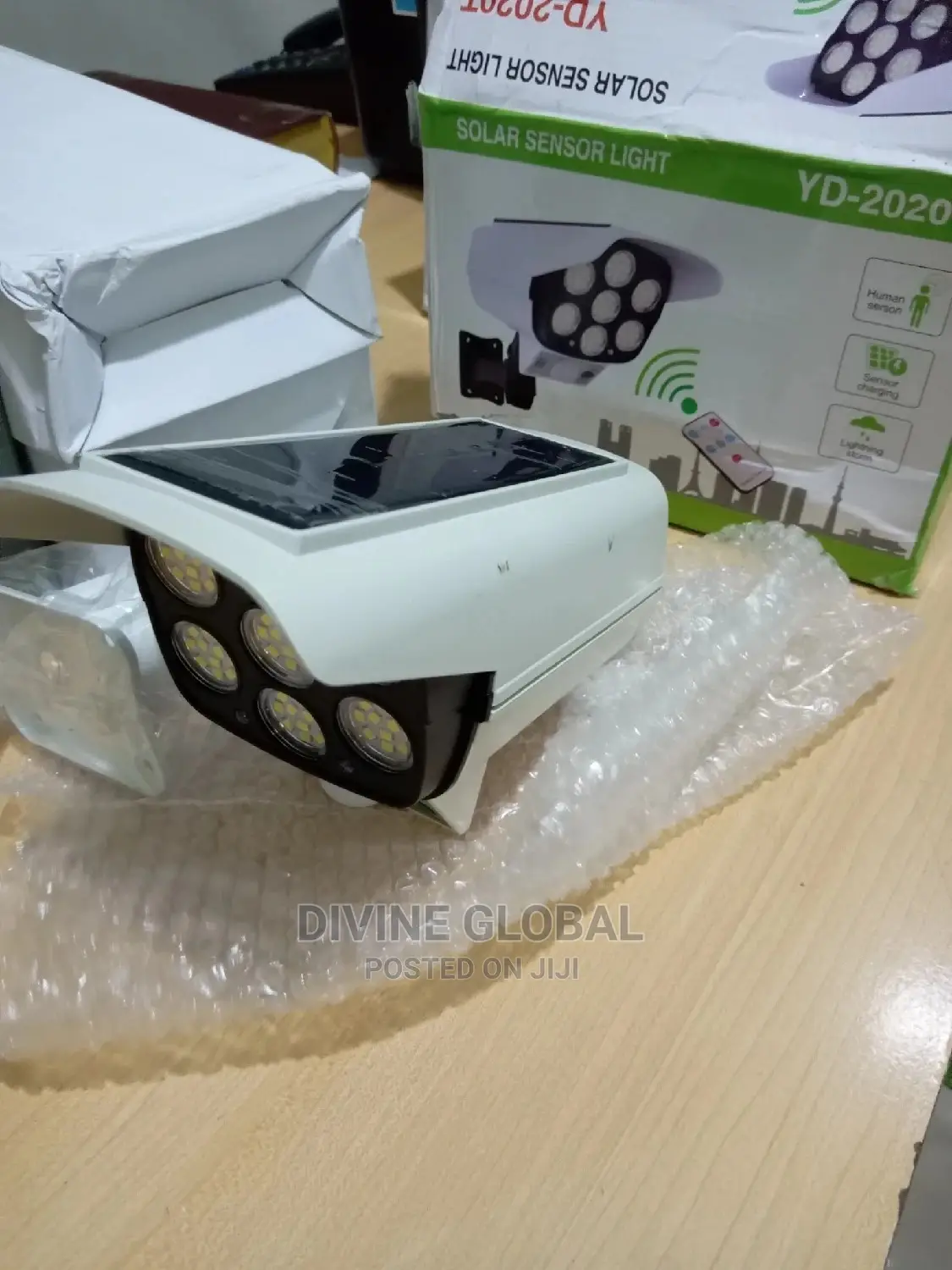 Solar Sensor LED Wall Security Lighting