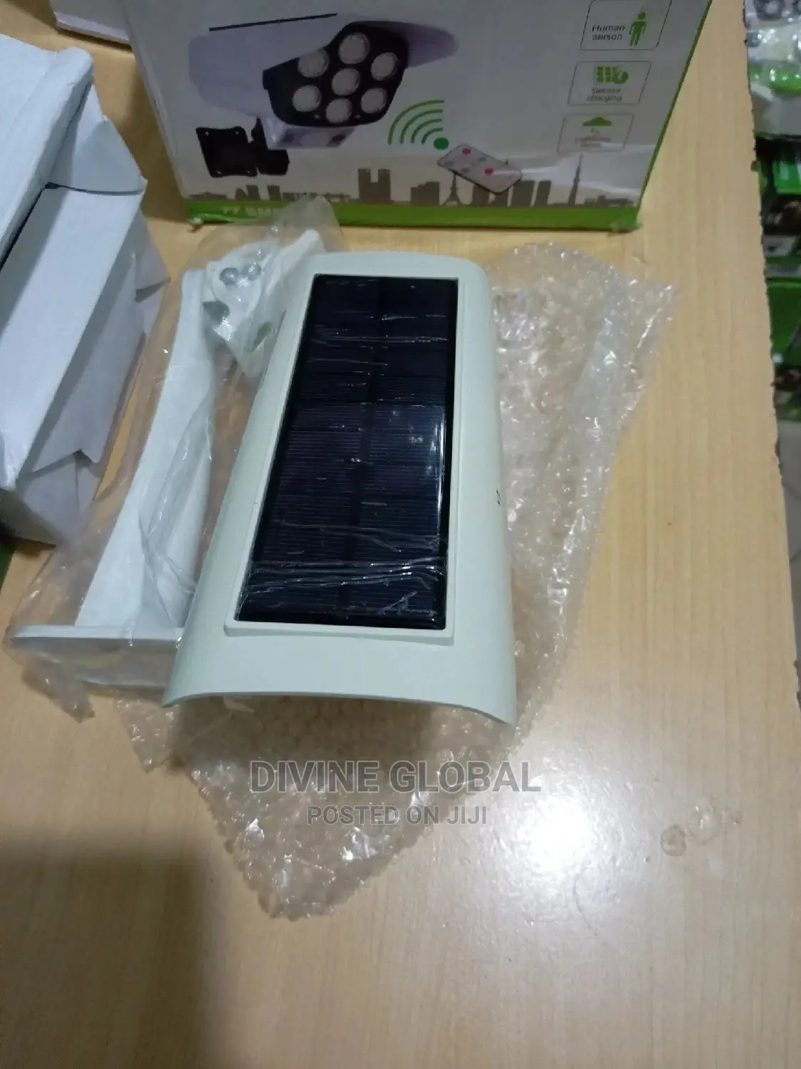 Solar Sensor LED Wall Security Lighting