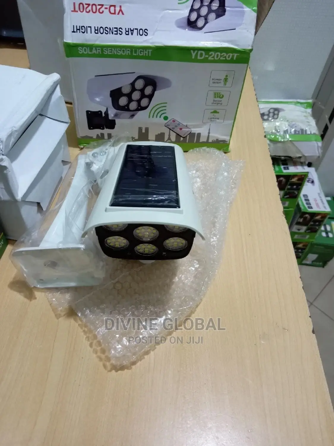 Solar Sensor LED Wall Security Lighting