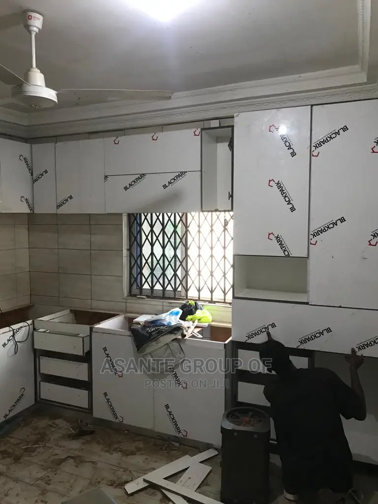 Quality Modern and Affordable Kitchen Cabinets