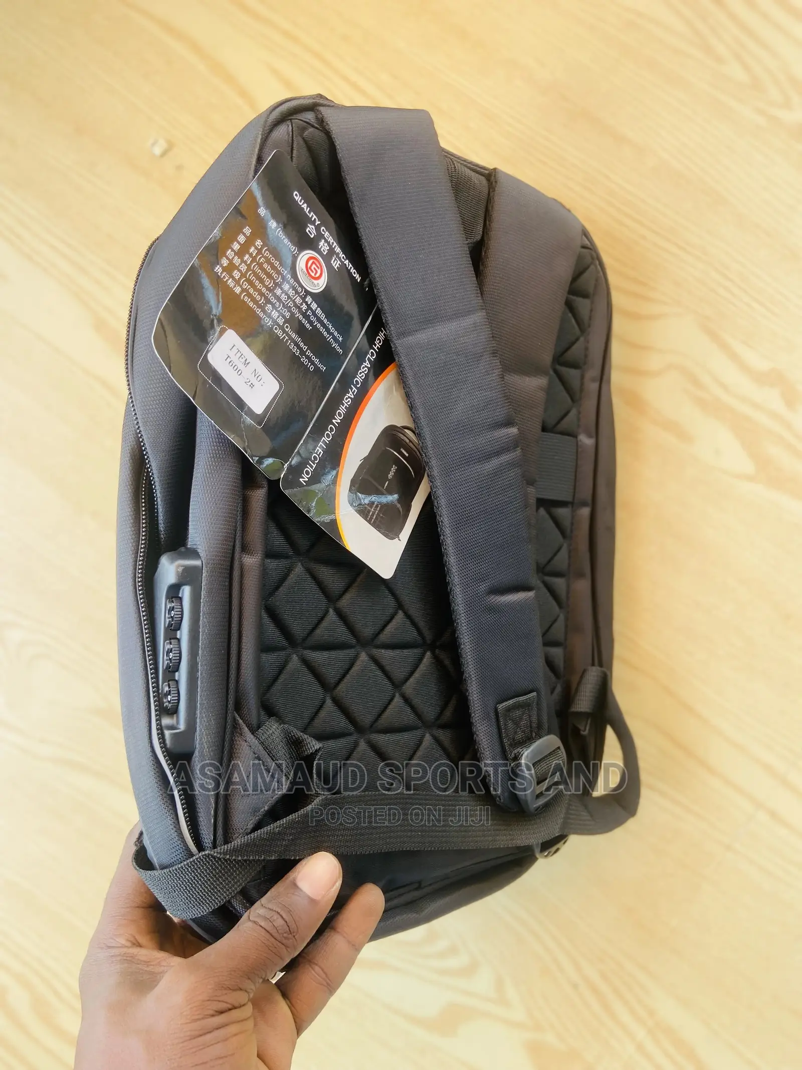 Original Lap Top Bag at Cool Price