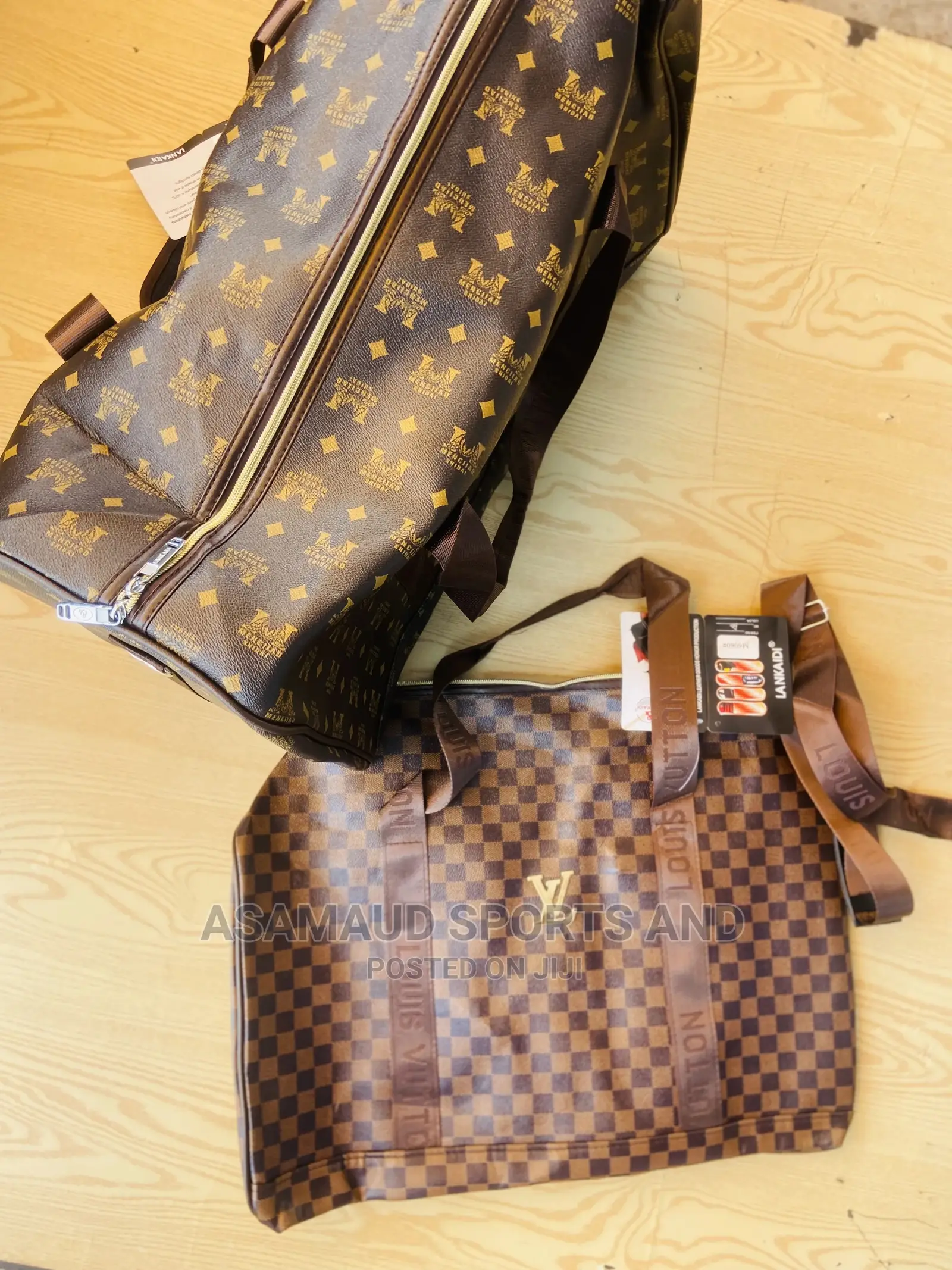 Hand Bag at Cool Price