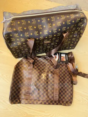 Hand Bag at Cool Price