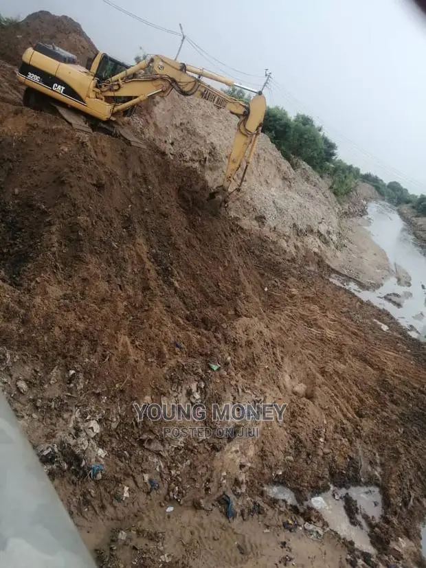 Foreign Used 320cl Excavator for Rent