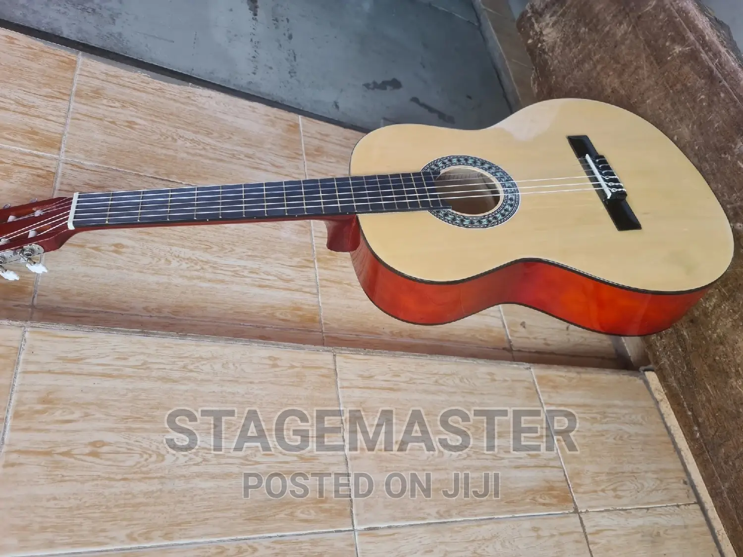 Acoustic Guitar