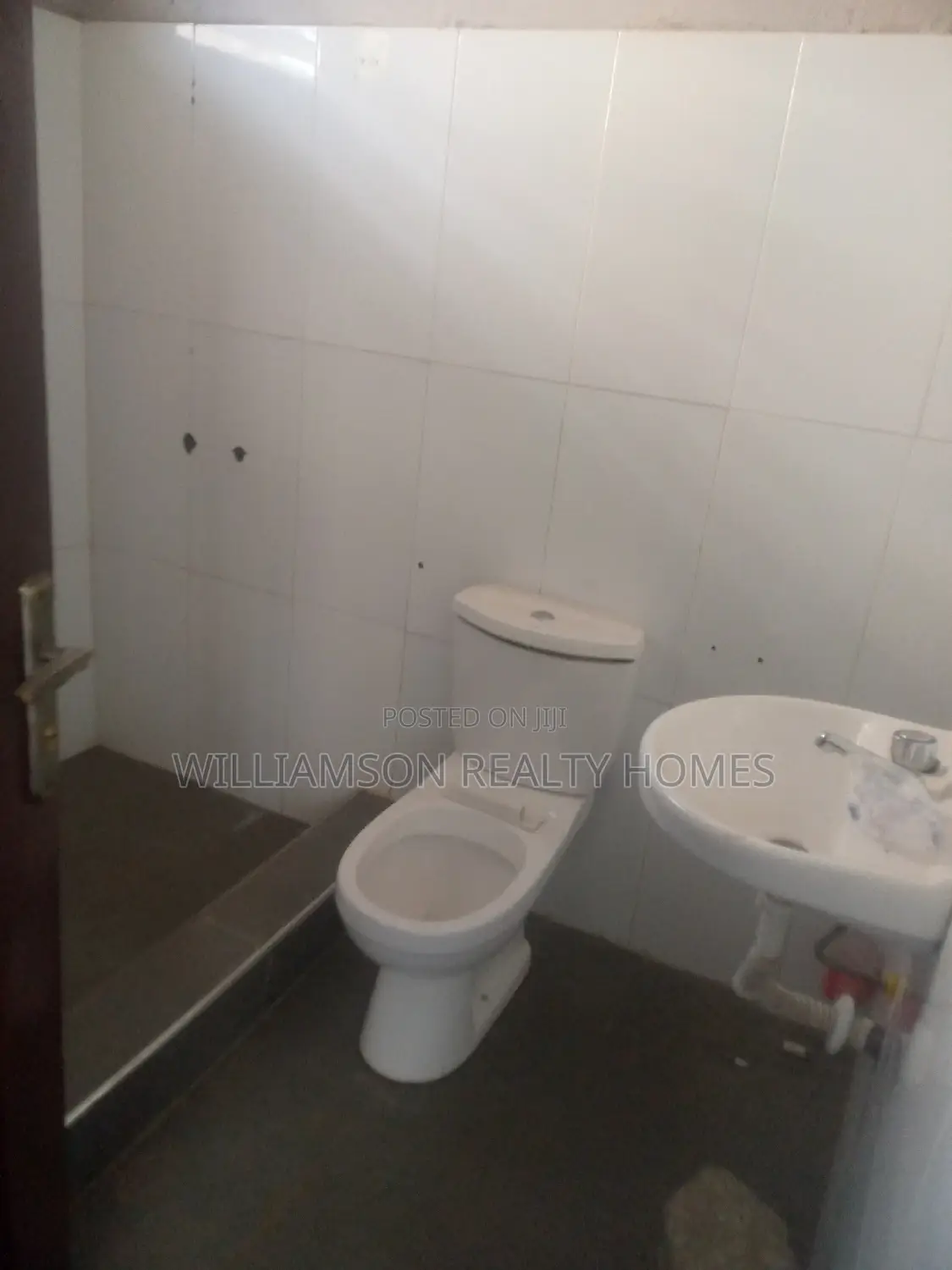 2bdrm Apartment in Tempo Estate, Spintex for rent