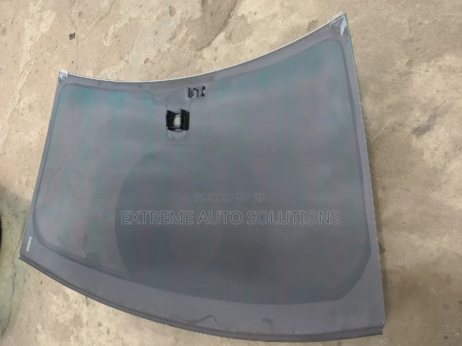 Range Rover Velar Windscreen