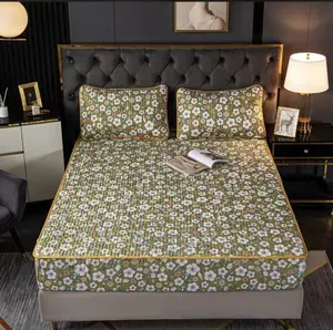 Waterproof Bedcover With Pillowcases