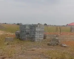 Well Famed Estate Land