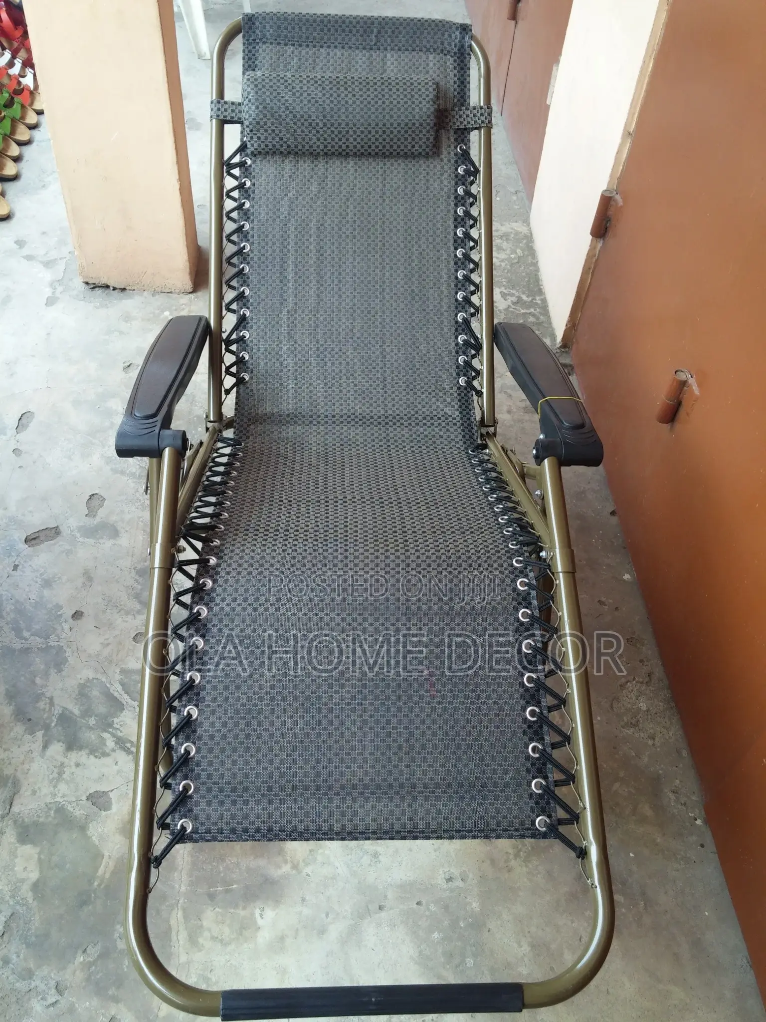 Lazy Chair