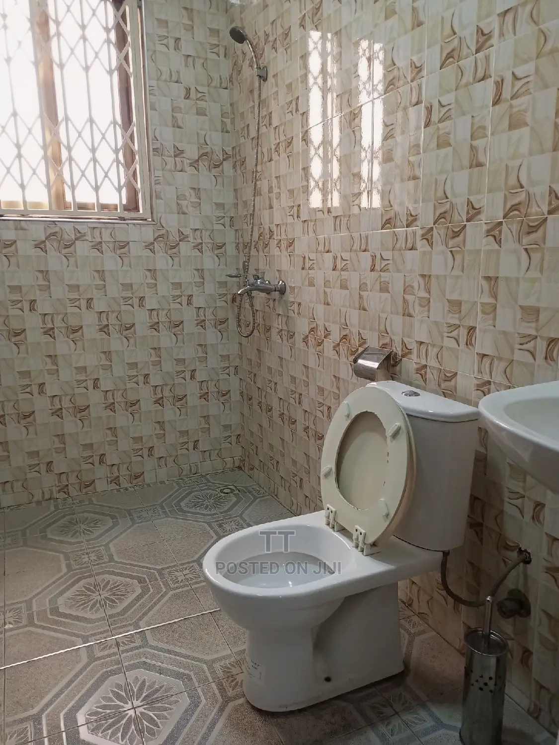 2bdrm Apartment in Teshie Lekma for rent