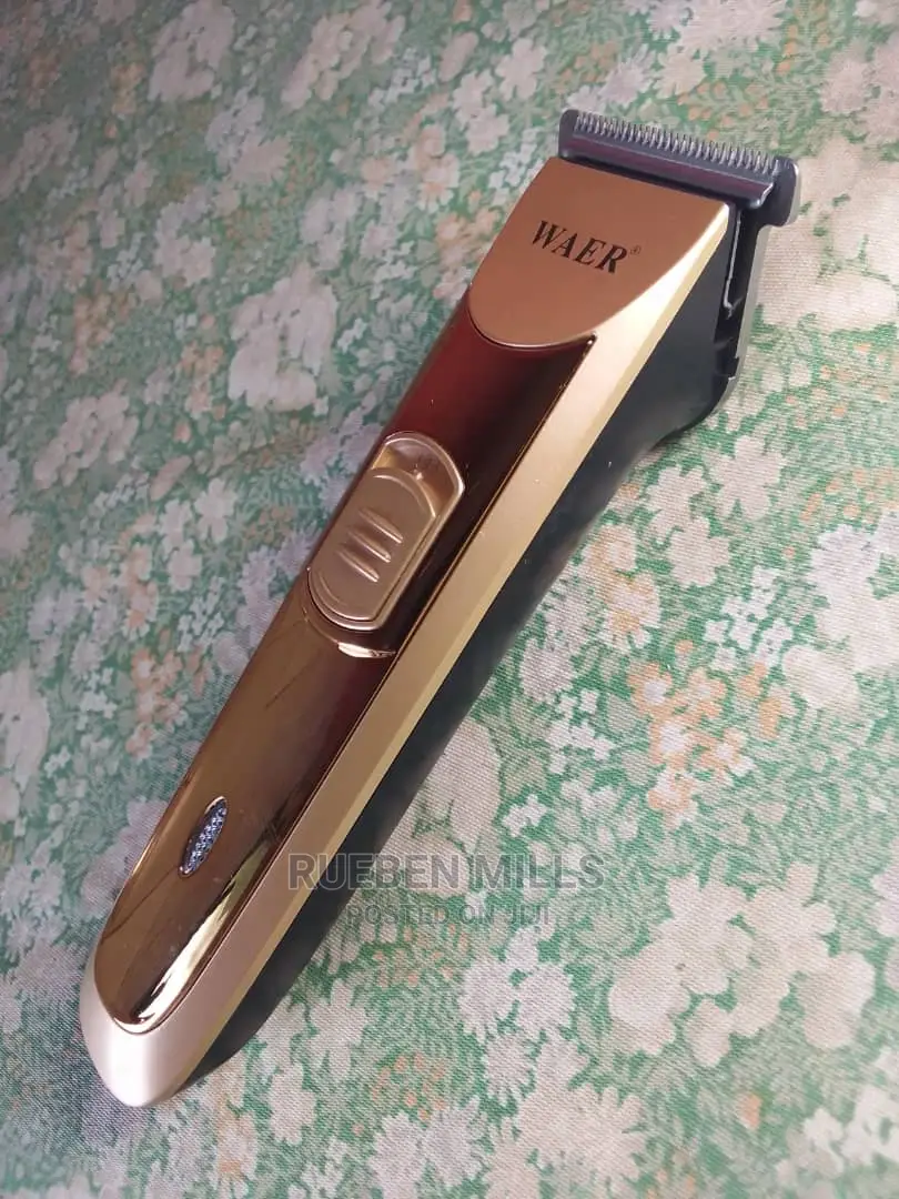 Personal Cordless Shaving Barbering Machine