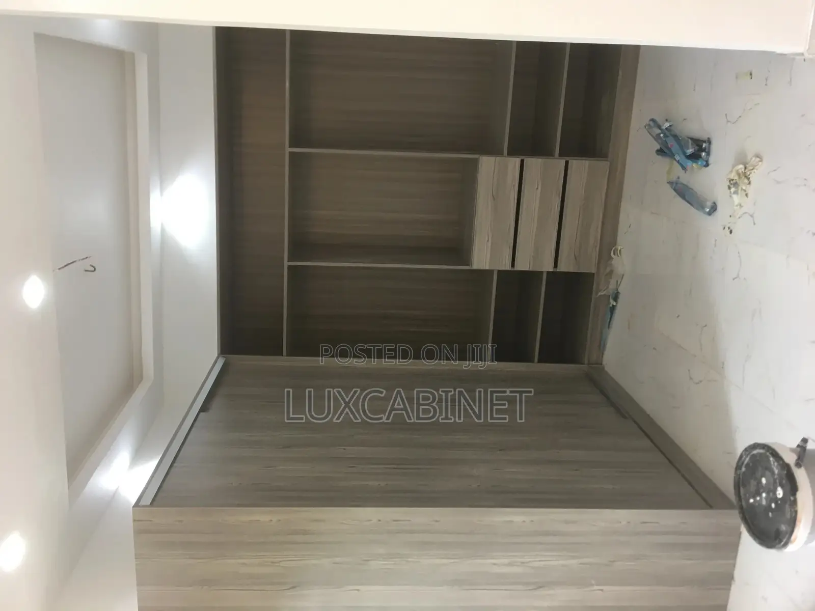 Nice Walk-In Closet’S