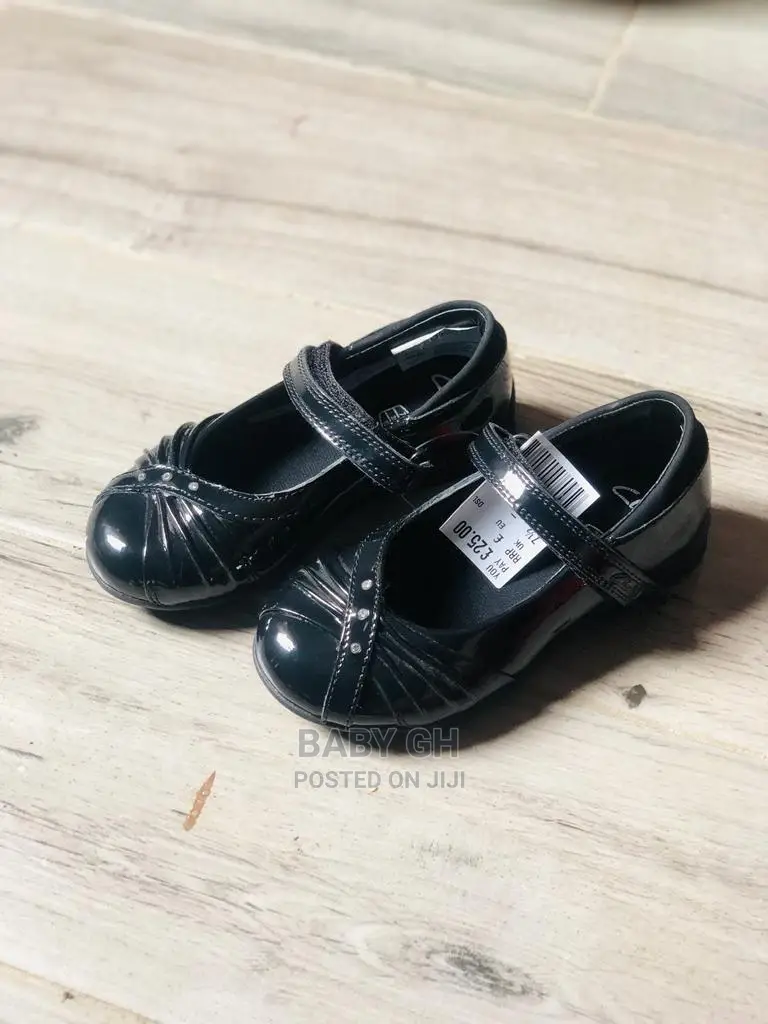 Black Shoes